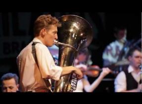 Exilados - Mahalageasca (gipsy brass arrangement) (HD VIDEO)